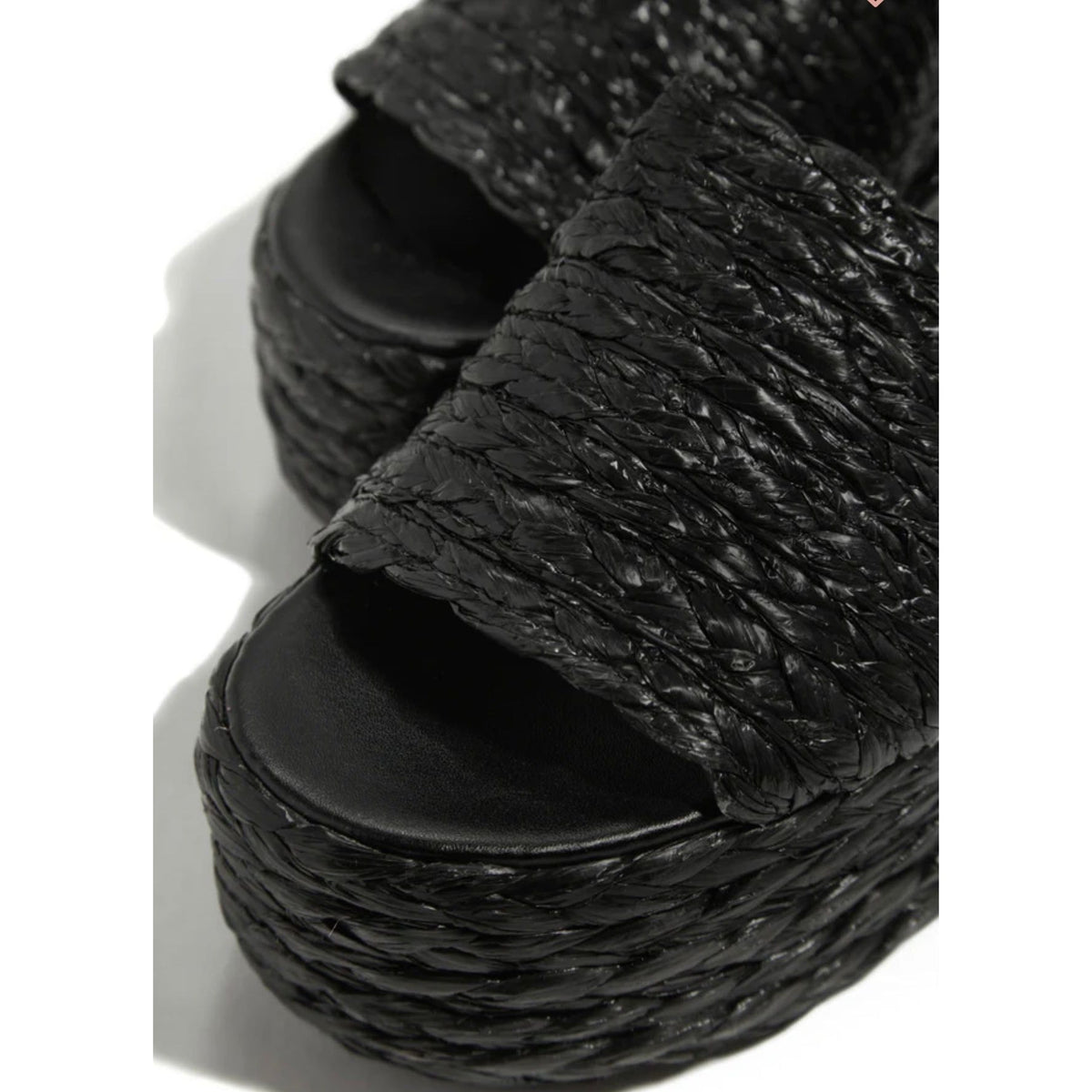 Jacky- Black